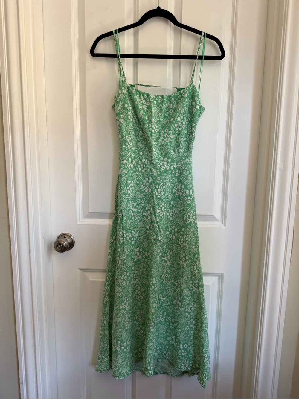 ASTR the Label Gabrielle Floral Cutout Midi Dress - Picture 7 of 11
